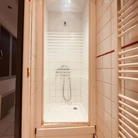 La Mediterraneenne - 304
